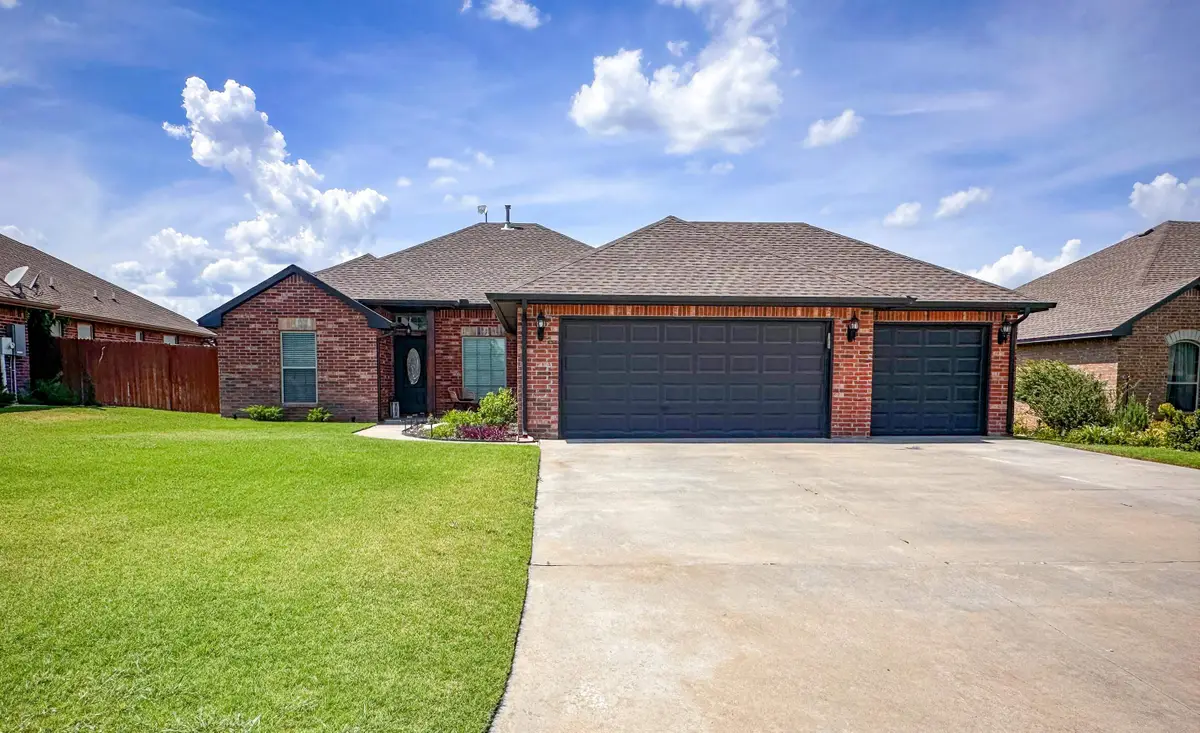 1729 Robin Dr, Woodward, OK 73801 - #1