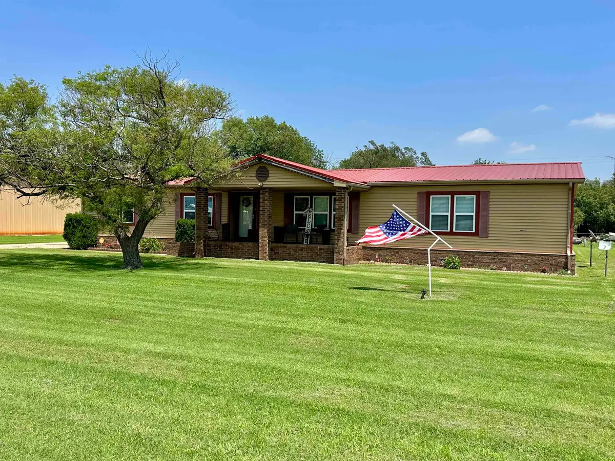 311 Main St, Kremlin, OK 73753 - #1