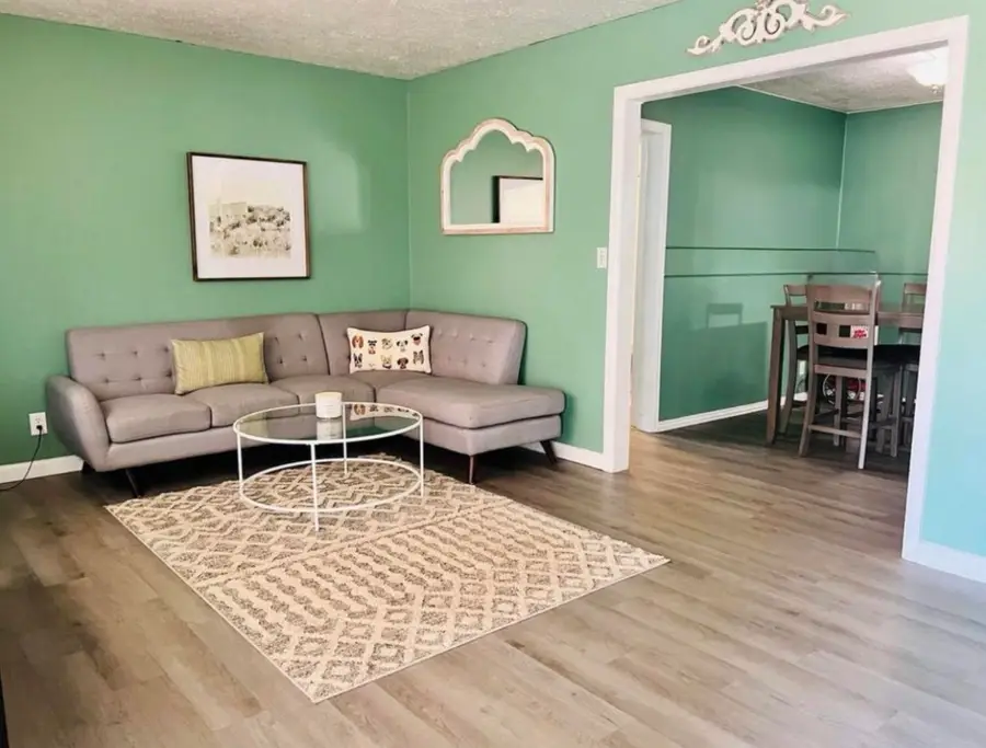 2421 W Maine Ave, Enid, OK 73703 - #3
