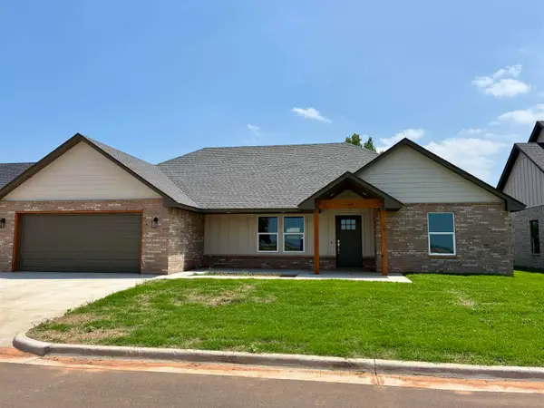 205 Kathy Pl, Waukomis, OK 73773
