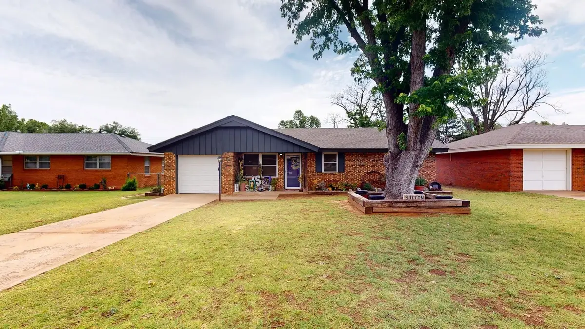 1606 21st Street, Woodward, OK 73801 - #1