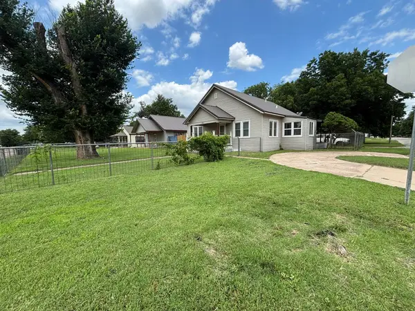 1432 E Cherokee Ave, Enid, OK 73701