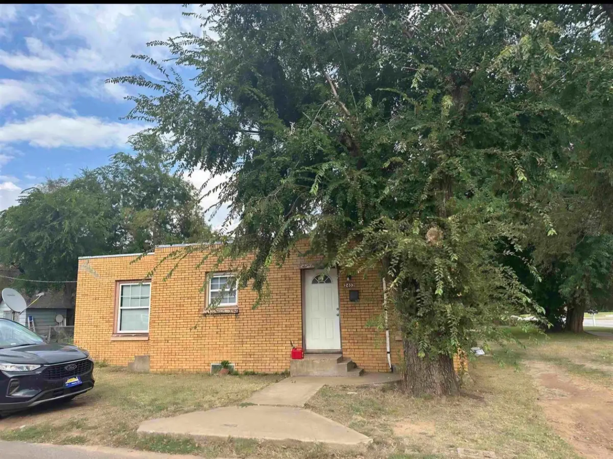 2402 and 2404 E Randolph, Enid, OK 73701 - #1