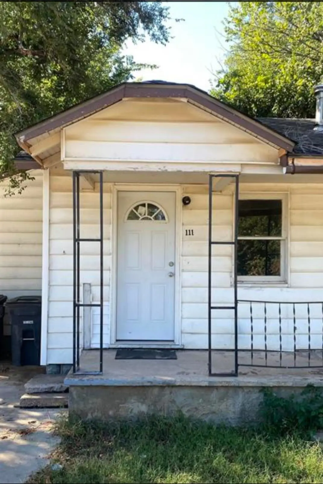 111 and 111 1/2 W Locust, Enid, OK 73701 - #1