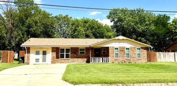 1004 Wilkie, Mooreland, OK 73852