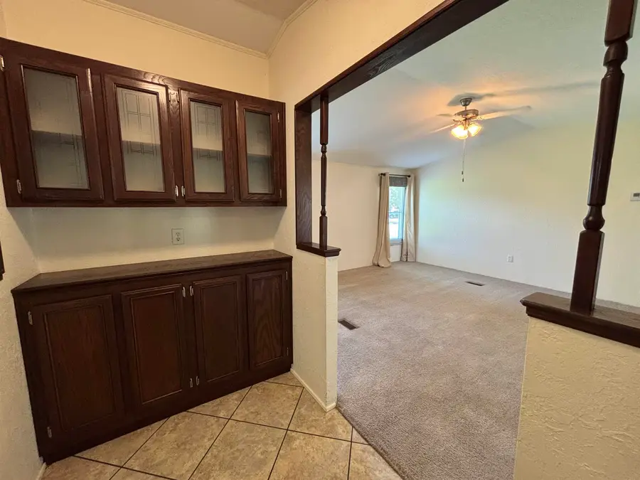 2715 N Adams St, Enid, OK 73701 - #3