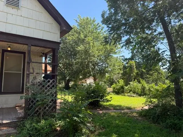 522 E Chestnut, Enid, OK 73701 - #2