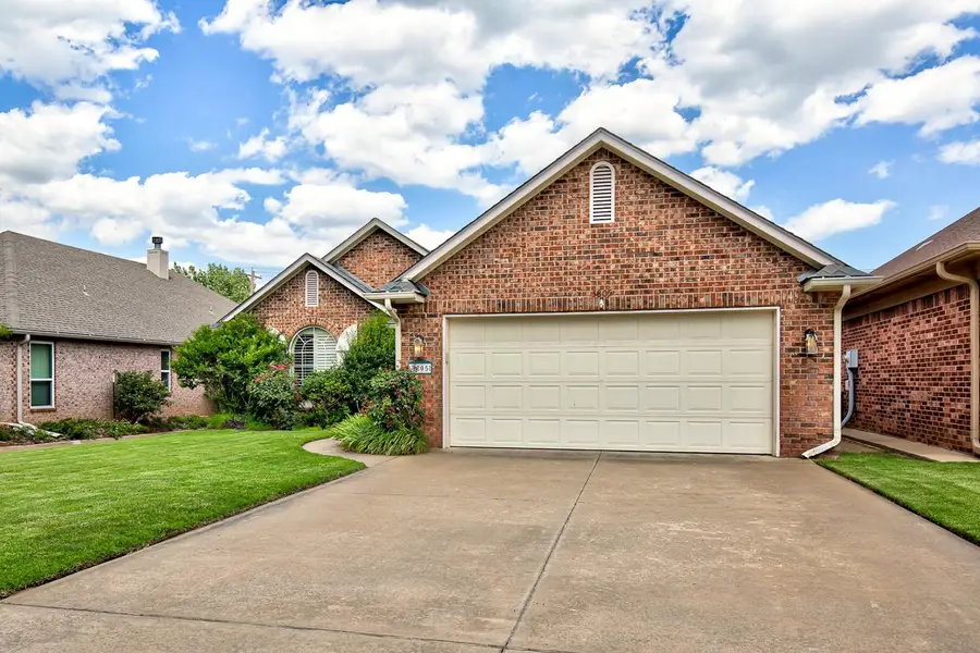 3805 Rockwood Rd, Enid, OK 73703 - #2