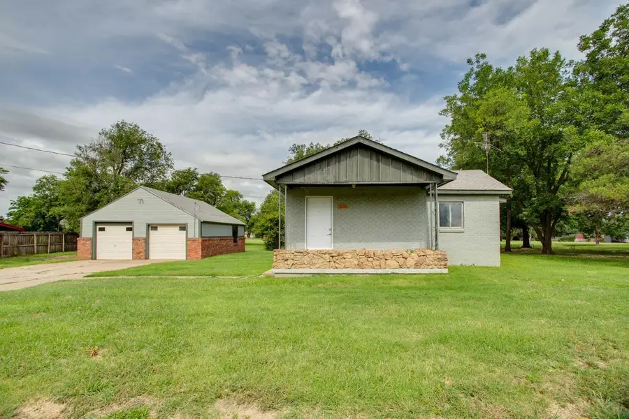 606 N Coolidge, Enid, OK 73703 - #2
