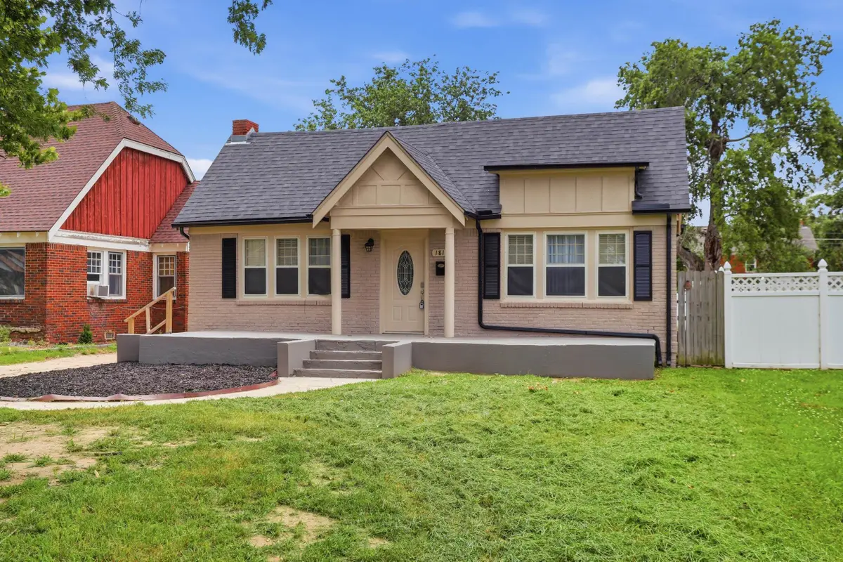 1819 W Broadway, Enid, OK 73703 - #1