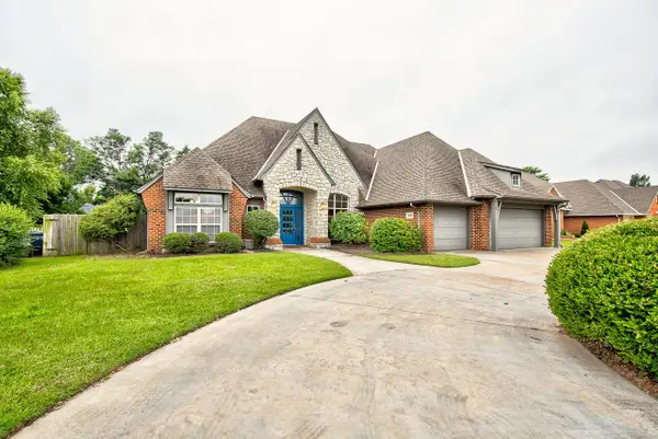 3507 Northlake Lane, Enid, OK 73703