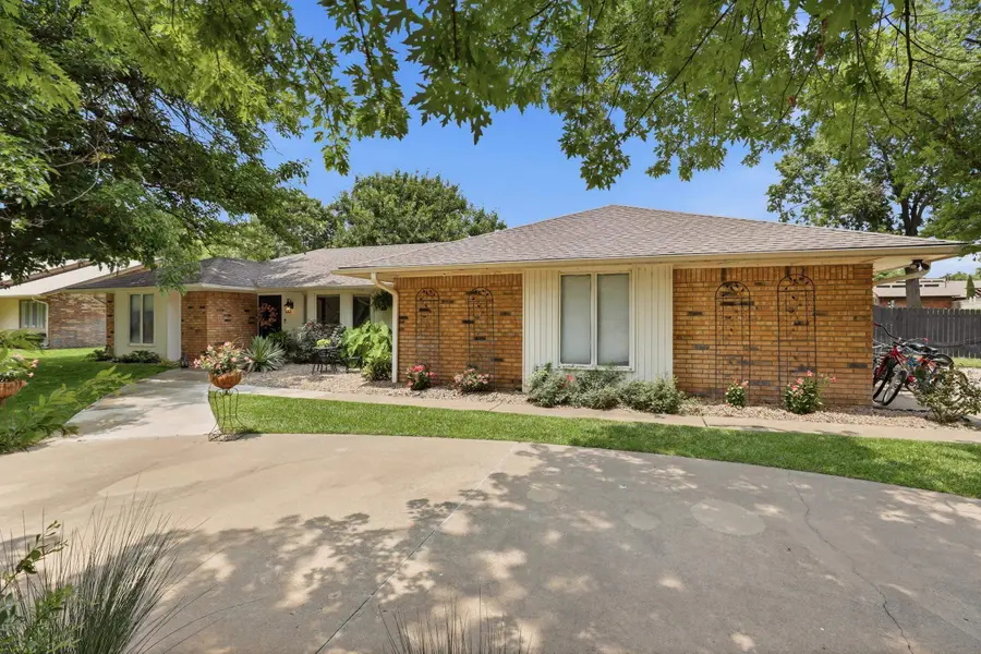 2702 Edgewood, Enid, OK 73703 - #2