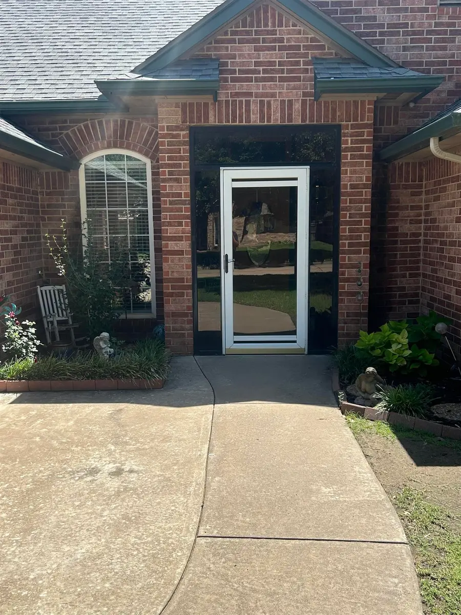 1001 Quail Ridge, Enid, OK 73703-2852 - #2