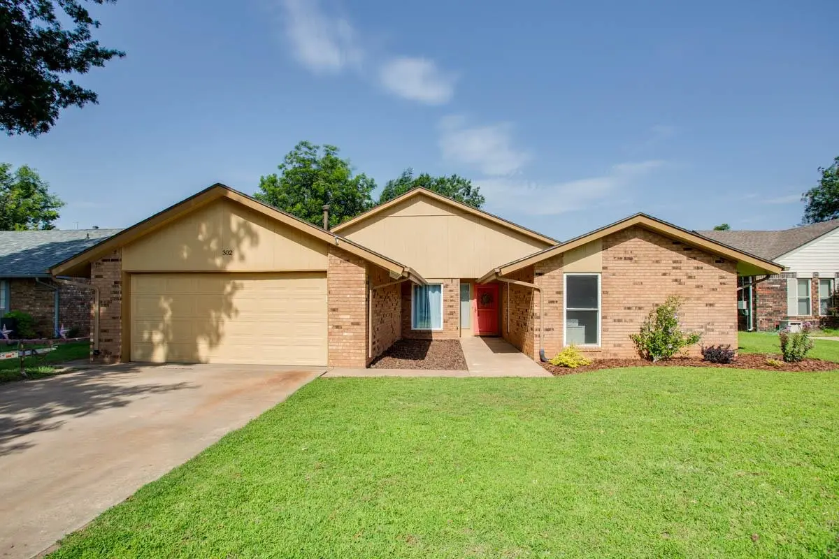 302 Dogwood, Enid, OK 73703 - #1