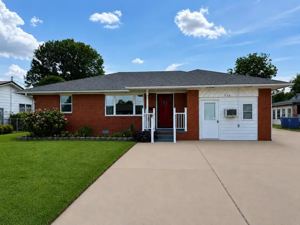 516 S Oak, Hennessey, OK 73742