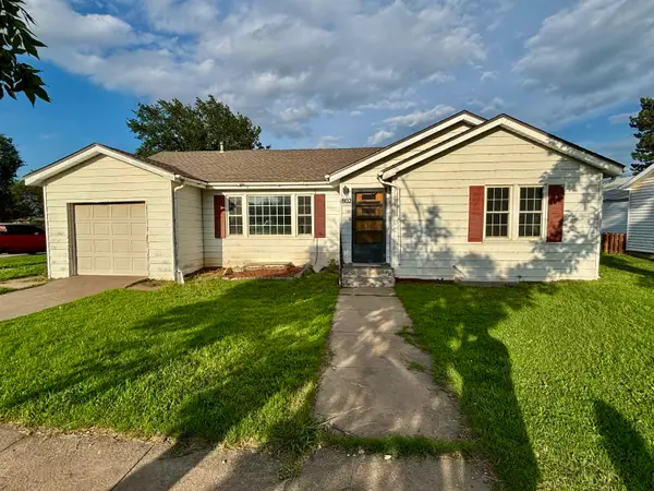 802 Avenue E, Beaver, OK 73932
