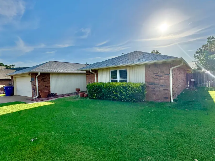 2222 Appomattox, Enid, OK 73703 - #2
