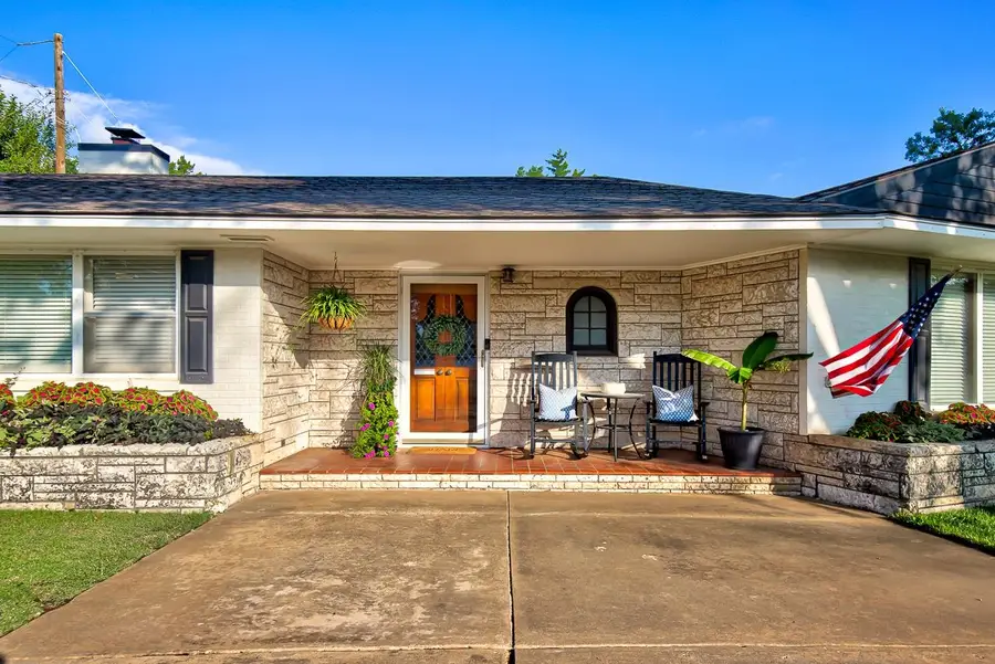 1002 Cheyenne Dr, Enid, OK 73703 - #3