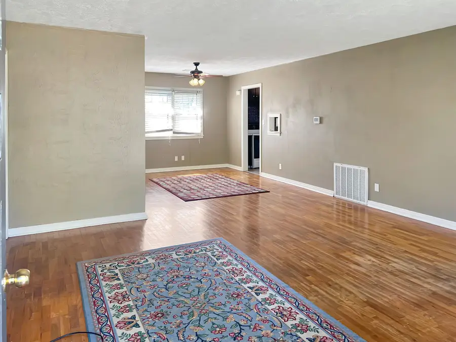 815 N Sunset, Alva, OK 73717 - #3