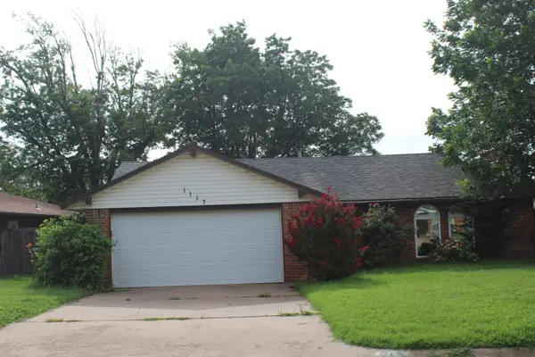 1117 S Hoover, Enid, OK 73703