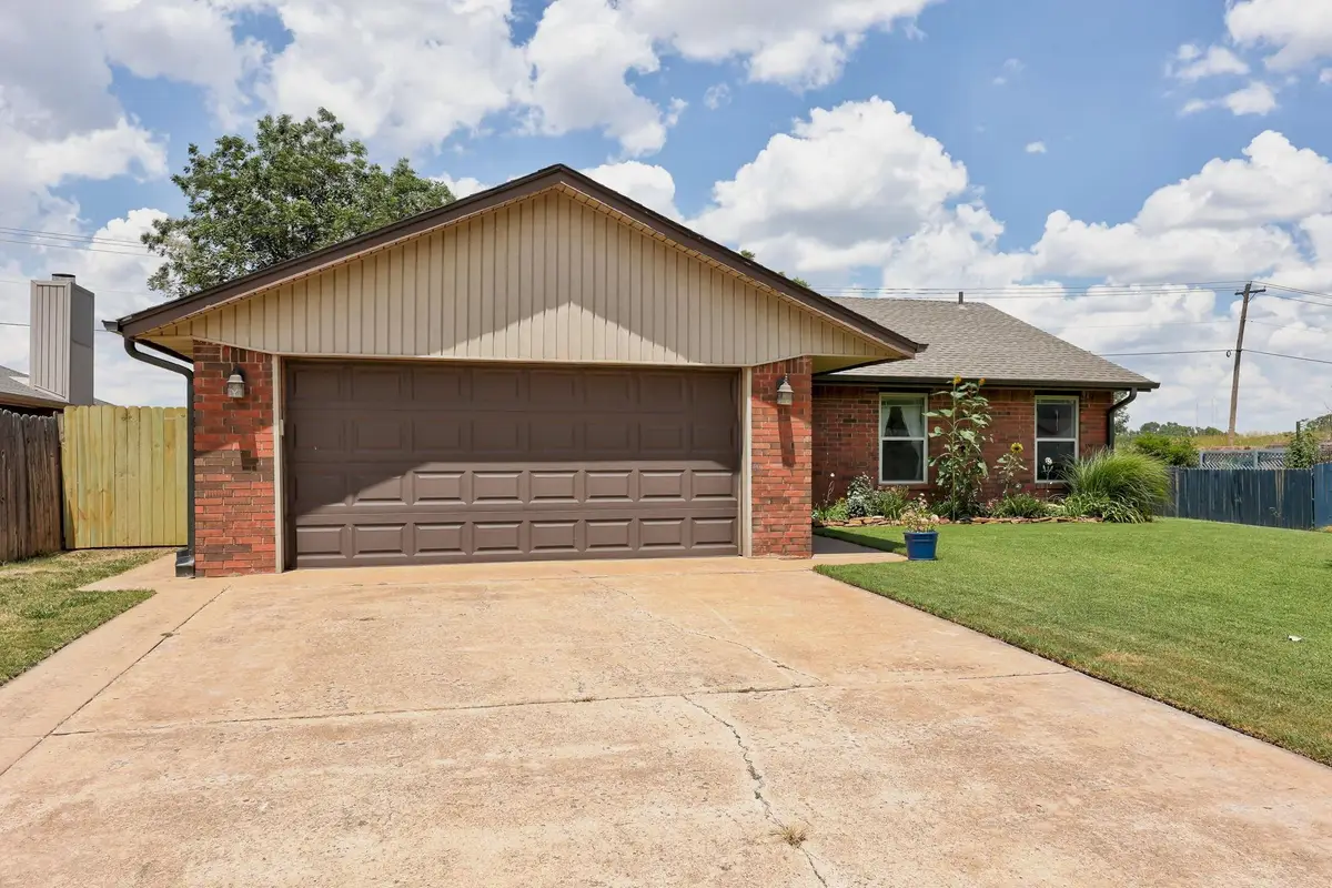 4410 Bunker Hill Street, Enid, OK 73703 - #1
