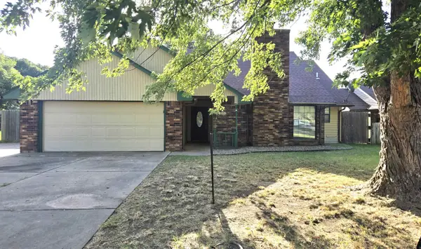 305 Deer Run, Enid, OK 73703