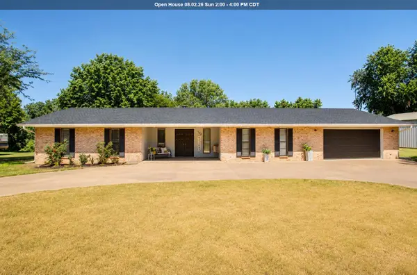 1704 Indian Dam RD, Lahoma, OK 73754