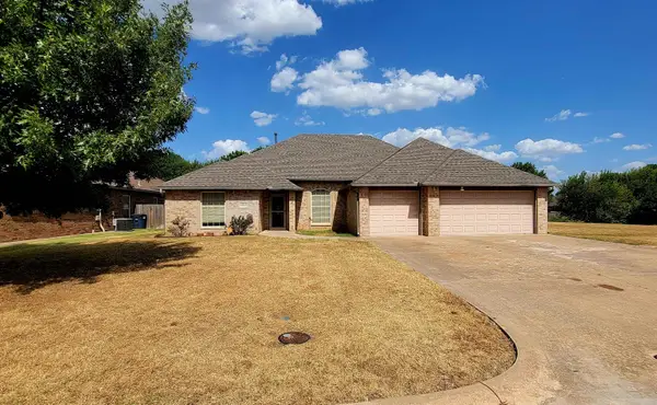 2319 Mt Vernon, Enid, OK 73703