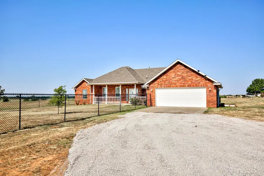 2012 S Logan Rd, Lahoma, OK 73754 - #2