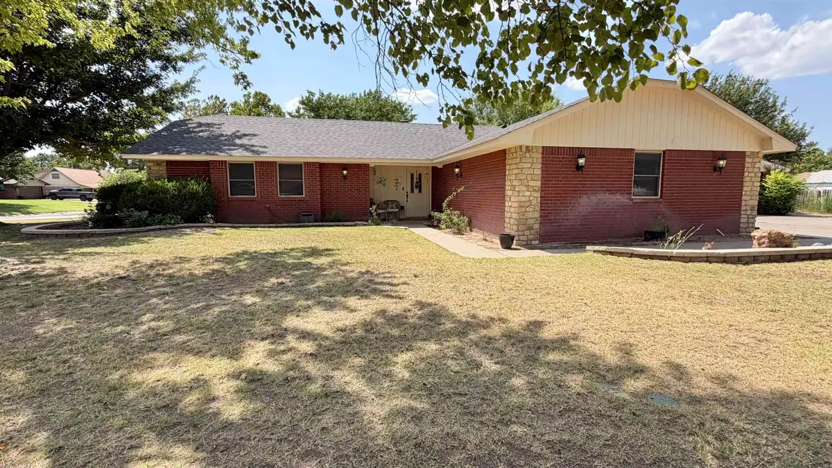 1625 Enterprise, Woodward, OK 73801-4118 - #1