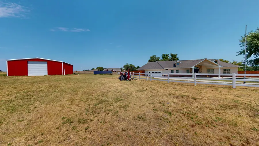 4103 Richmond Rd, Woodward, OK 73801 - #3