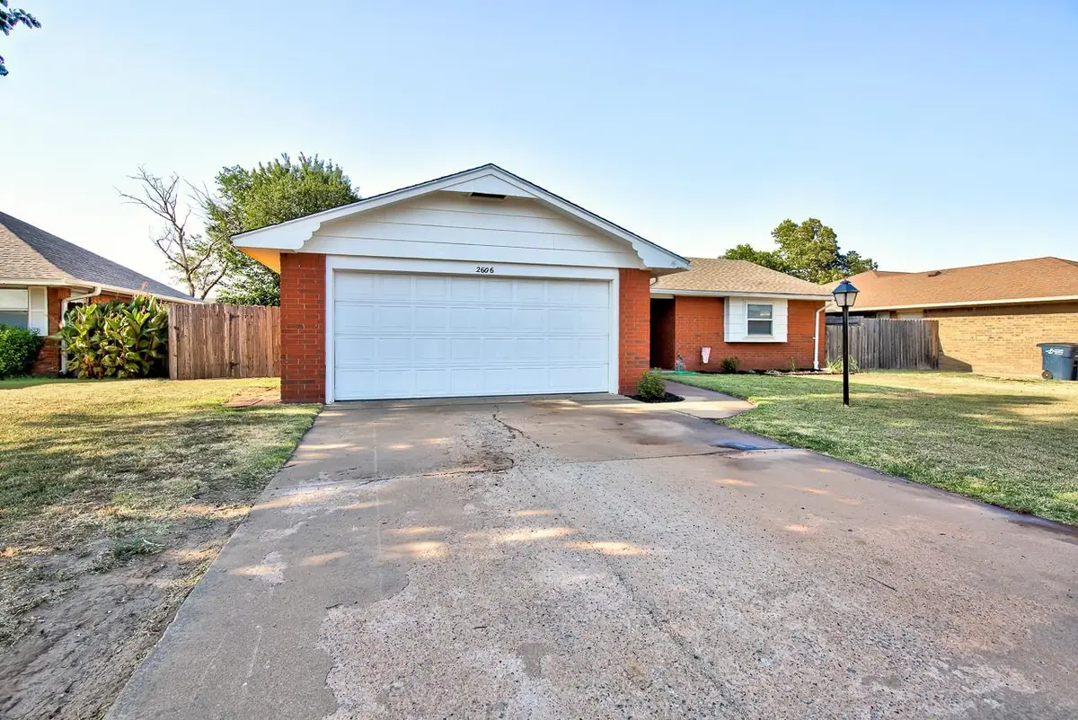 2606 Robin Ridge, Enid, OK 73703 - #1