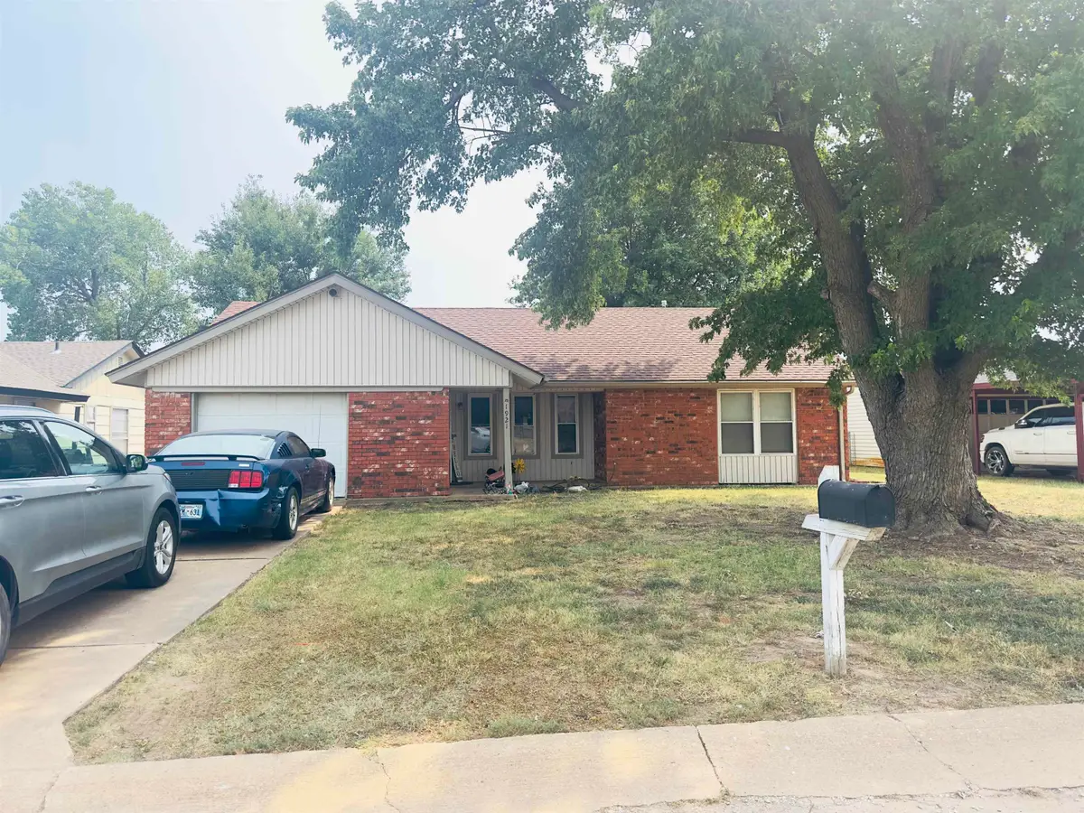1921 E Cherry Ave, Enid, OK 73701 - #1