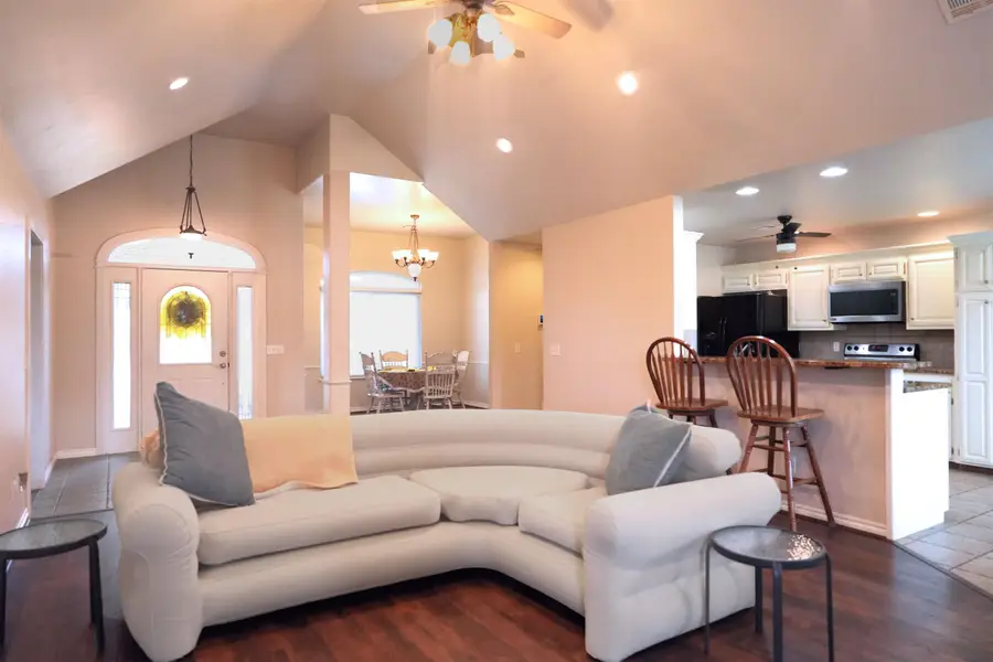 708 Bear Run, Enid, OK 73703 - #3