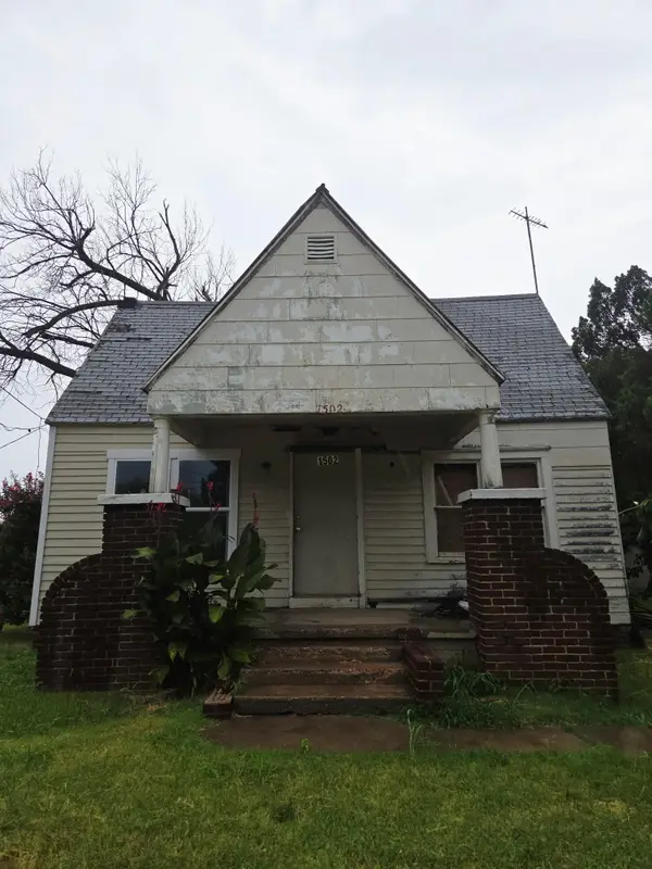 1502 N Kennedy, Enid, OK 73701