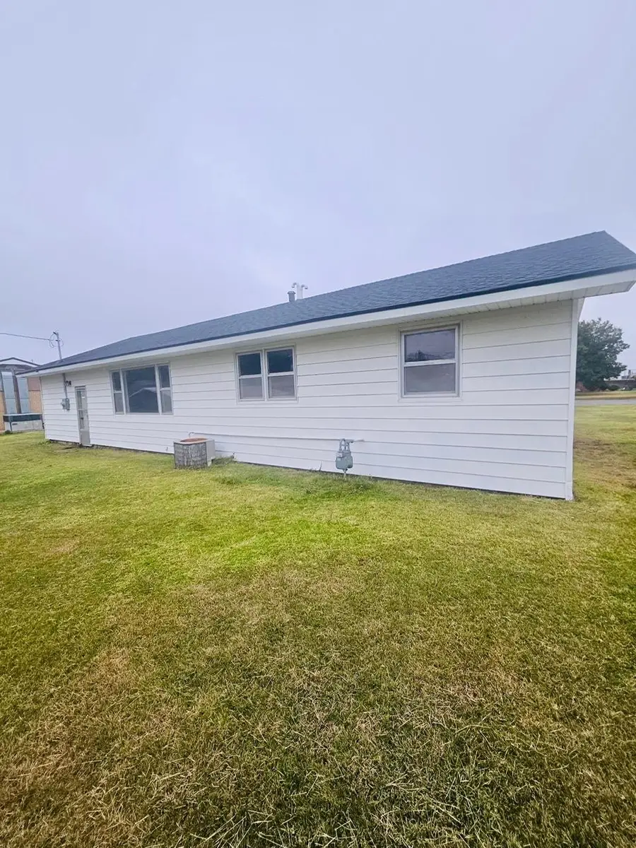 415 N Jefferson St, Arnett, OK 73832 - #2