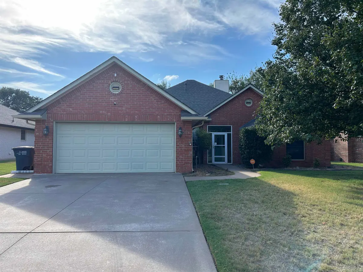 1112 Briar Ridge Rd, Enid, OK 73703 - #1