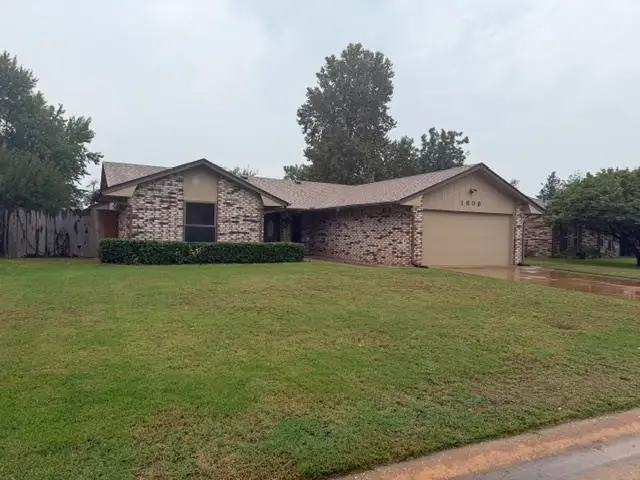 1809 Gingham Ln, Enid, OK 73703 - #2