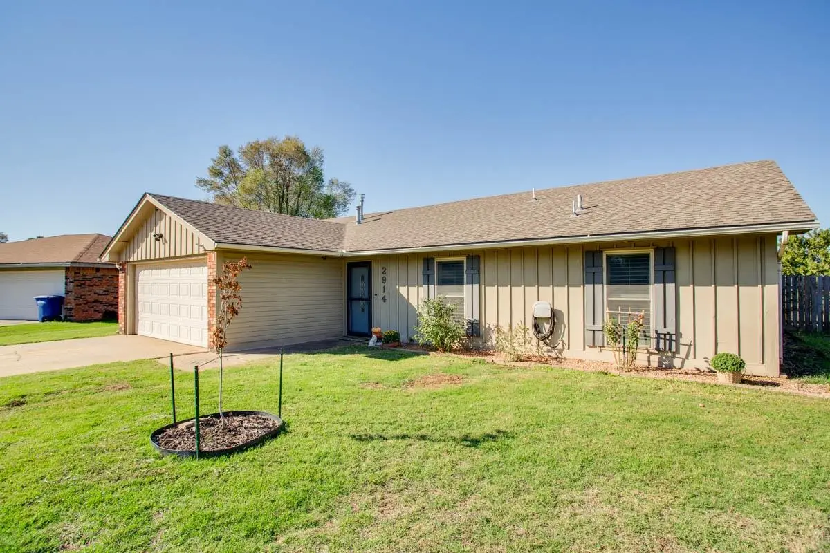 2914 Franklin Cir, Enid, OK 73703 - #1