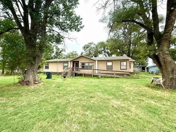 683 Eagle Pass, Freedom, OK 73842