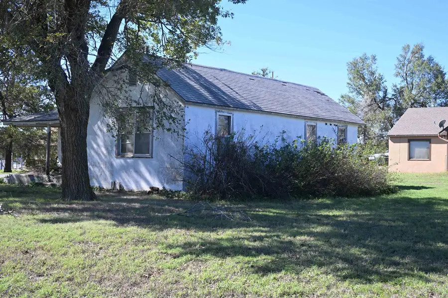 119 E Third, Vici, OK 73859 - #2