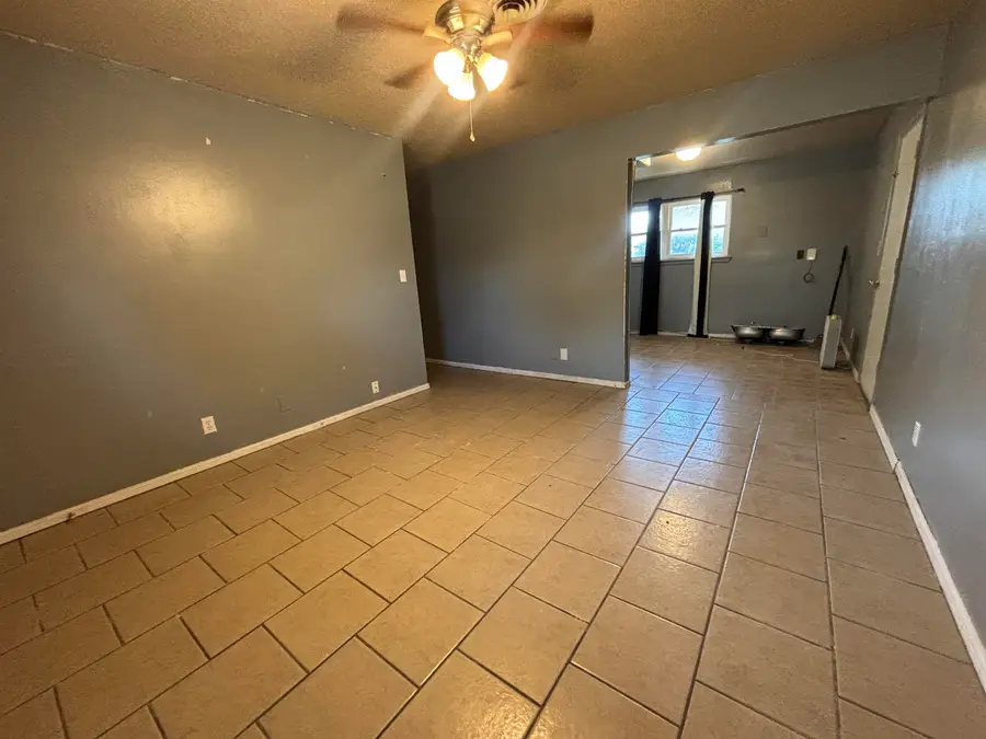 1410 N Ferguson, Enid, OK 73701 - #2