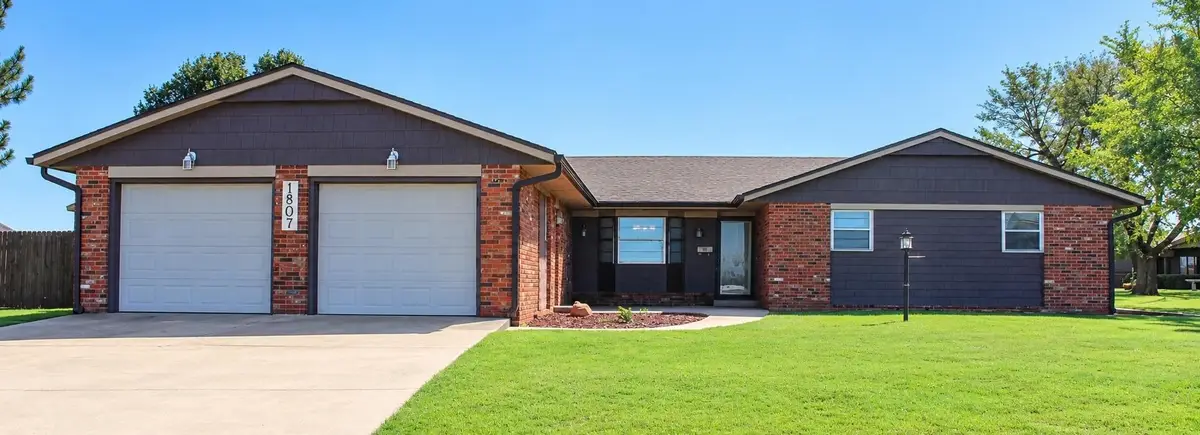1807 Skyview Dr, Alva, OK 73717 - #1