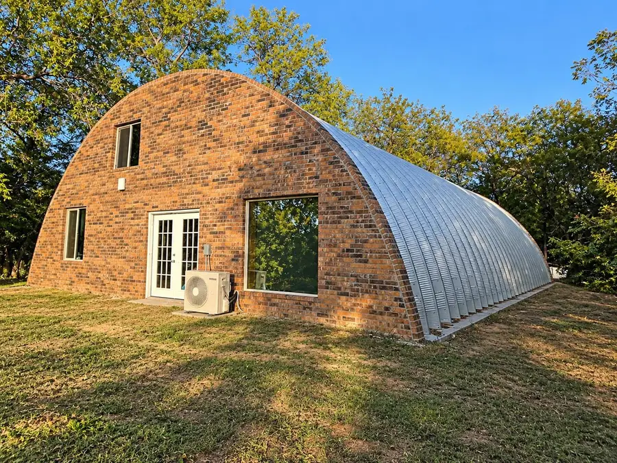 5204 N 2815 Rd, Hennessey, OK 73742 - #3