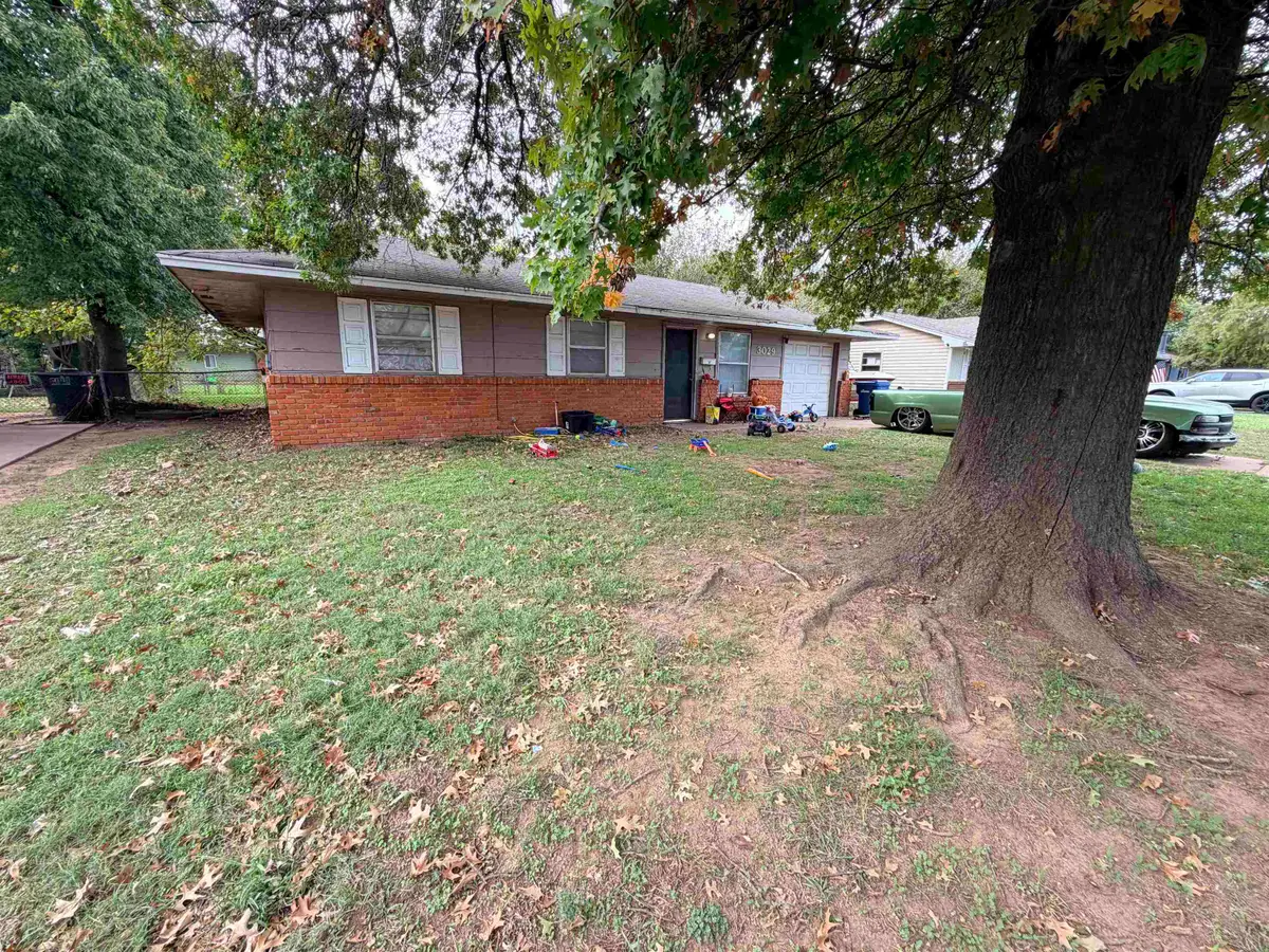 3029 Brooks Dr, Enid, OK 73701 - #1