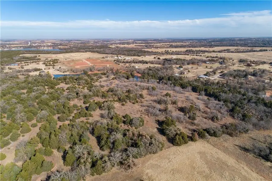 1550 Bird Creek Drive, Guthrie, OK 73044 - Image #3