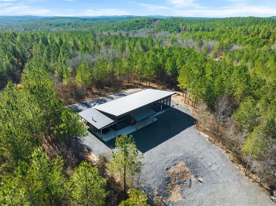 108 Aged Oak Court, Broken Bow, OK 74728 - Image #3