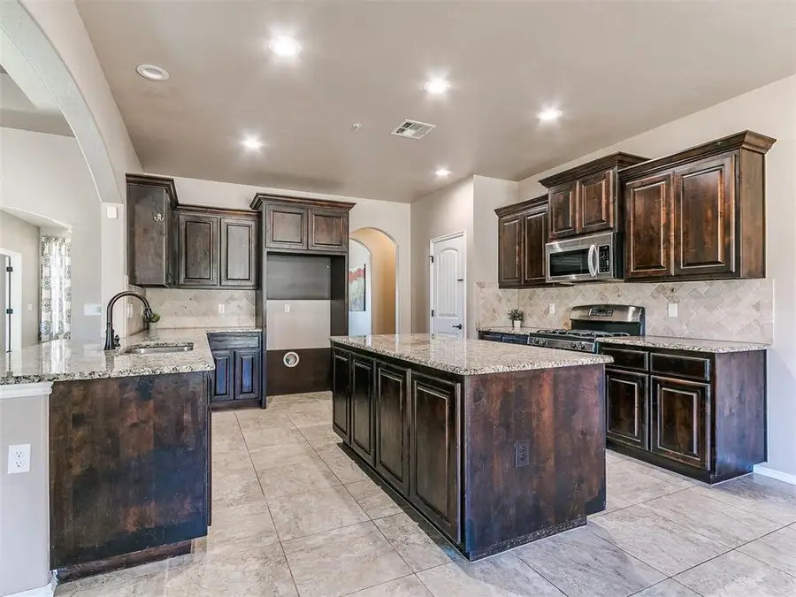 15309 SE 58th Street, Choctaw, OK 73020 - #3