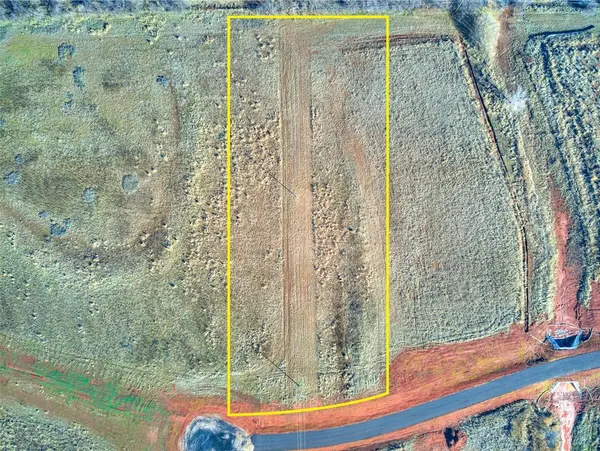 8773 NW 210th Road, Edmond, OK 73025