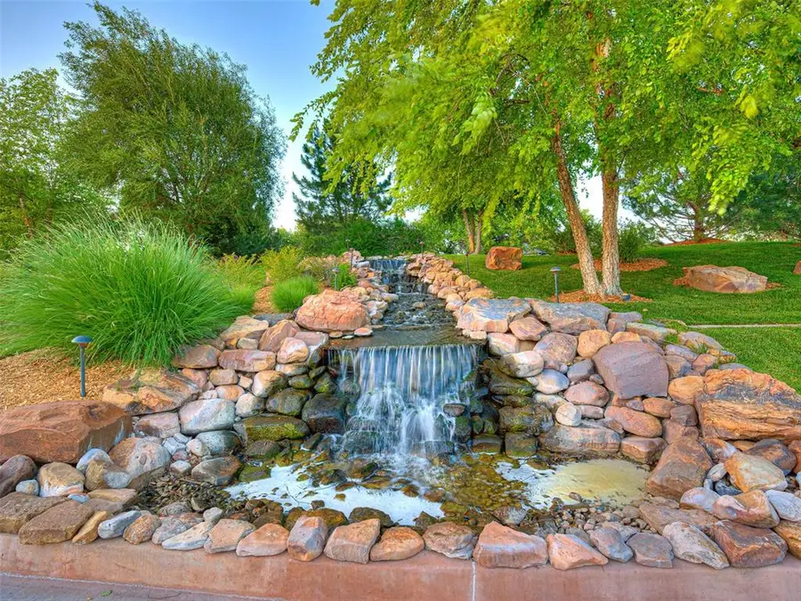 7032 Split Fence Lane, Edmond, OK 73034 - Image #2